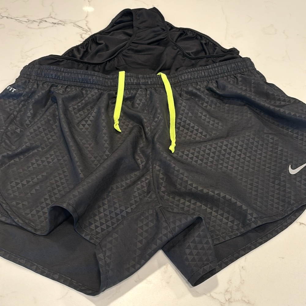 Nike Women’s Running Shorts - Picture 4 of 7